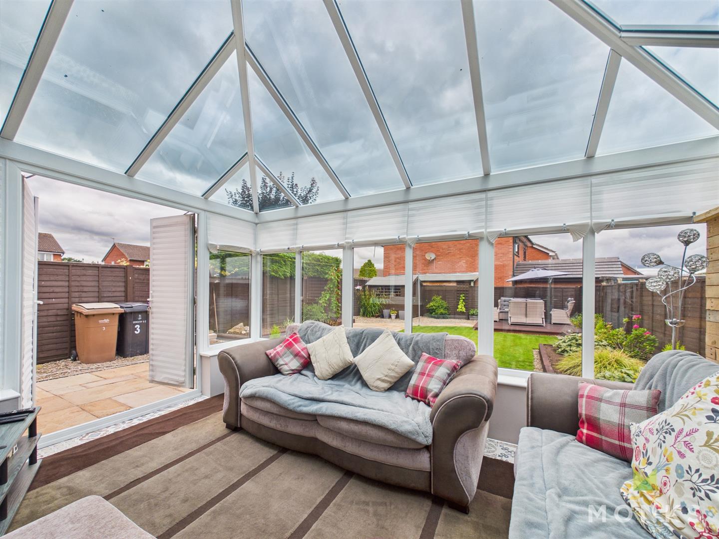 3 Buckingham Close, Oswestry, SY11 2XJ For Sale